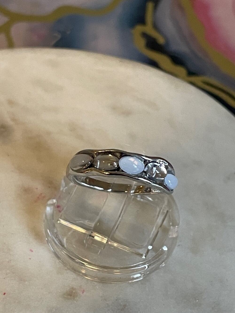 5.5 Silver White Opal-Inlay Women's Band